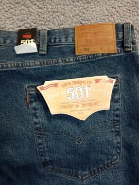 NWT Levi's 501 Jeans Men's 56x30 Blue Stretch '93 Straight (0958)